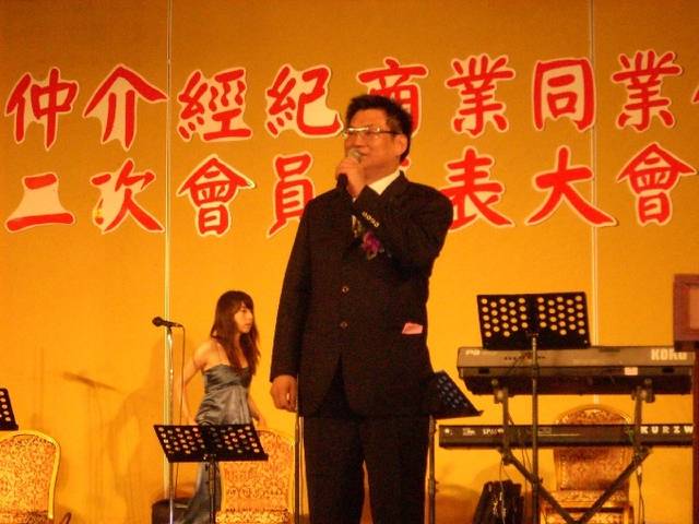 688929_ef4462f247cc2bffc20c82a426895c4d