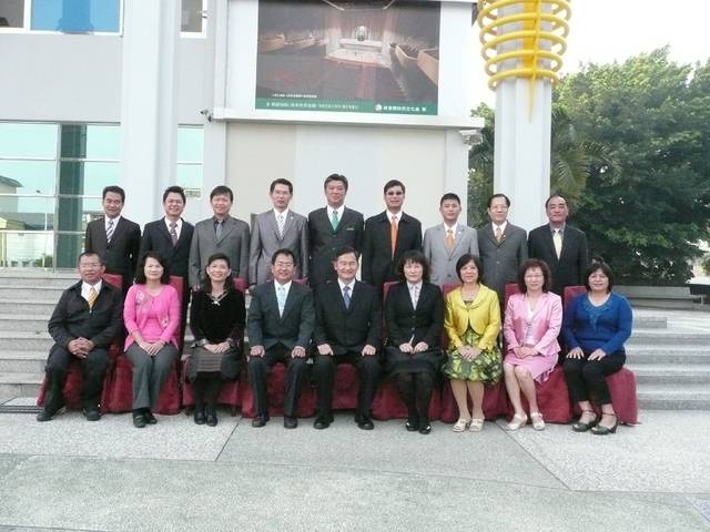 689601_db77ff2580a5f99d4ab03df540587d0c